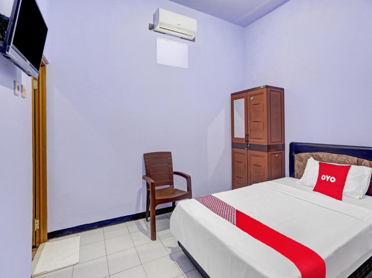Hotel Oyo 90344 Wijayanti à Banyuwangi  Extérieur photo