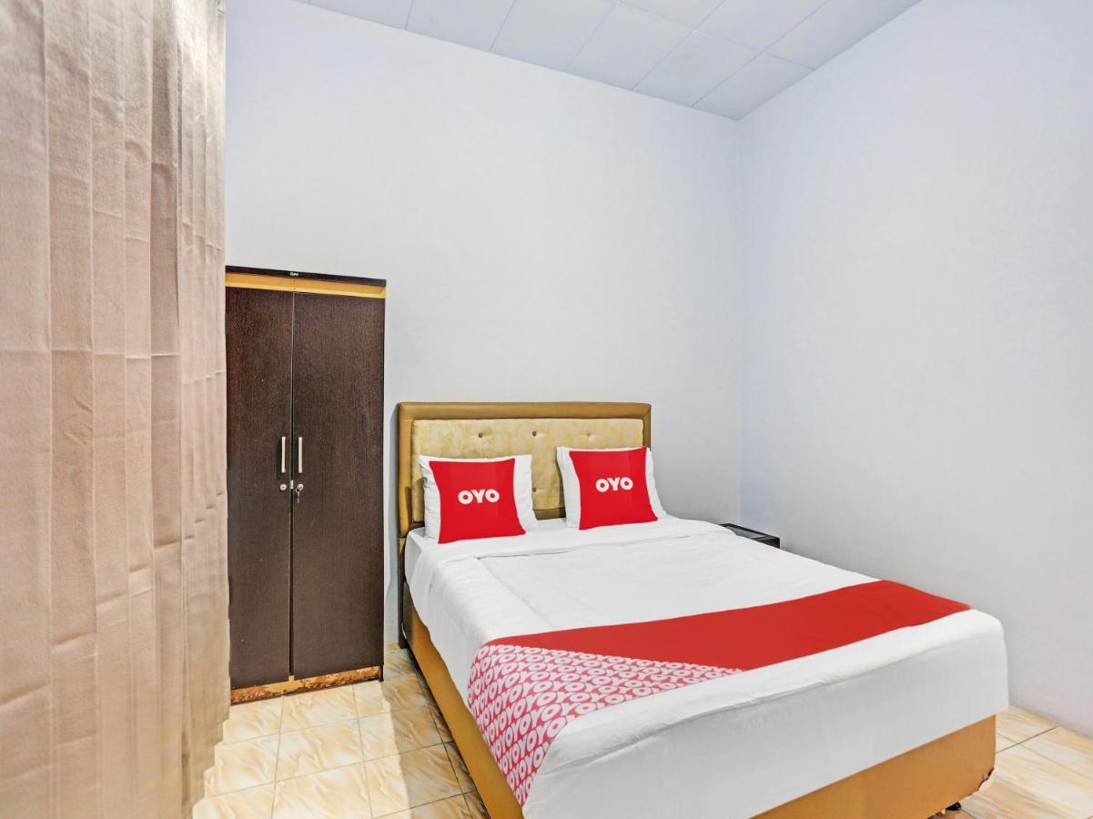 Hotel Oyo 90344 Wijayanti à Banyuwangi  Extérieur photo