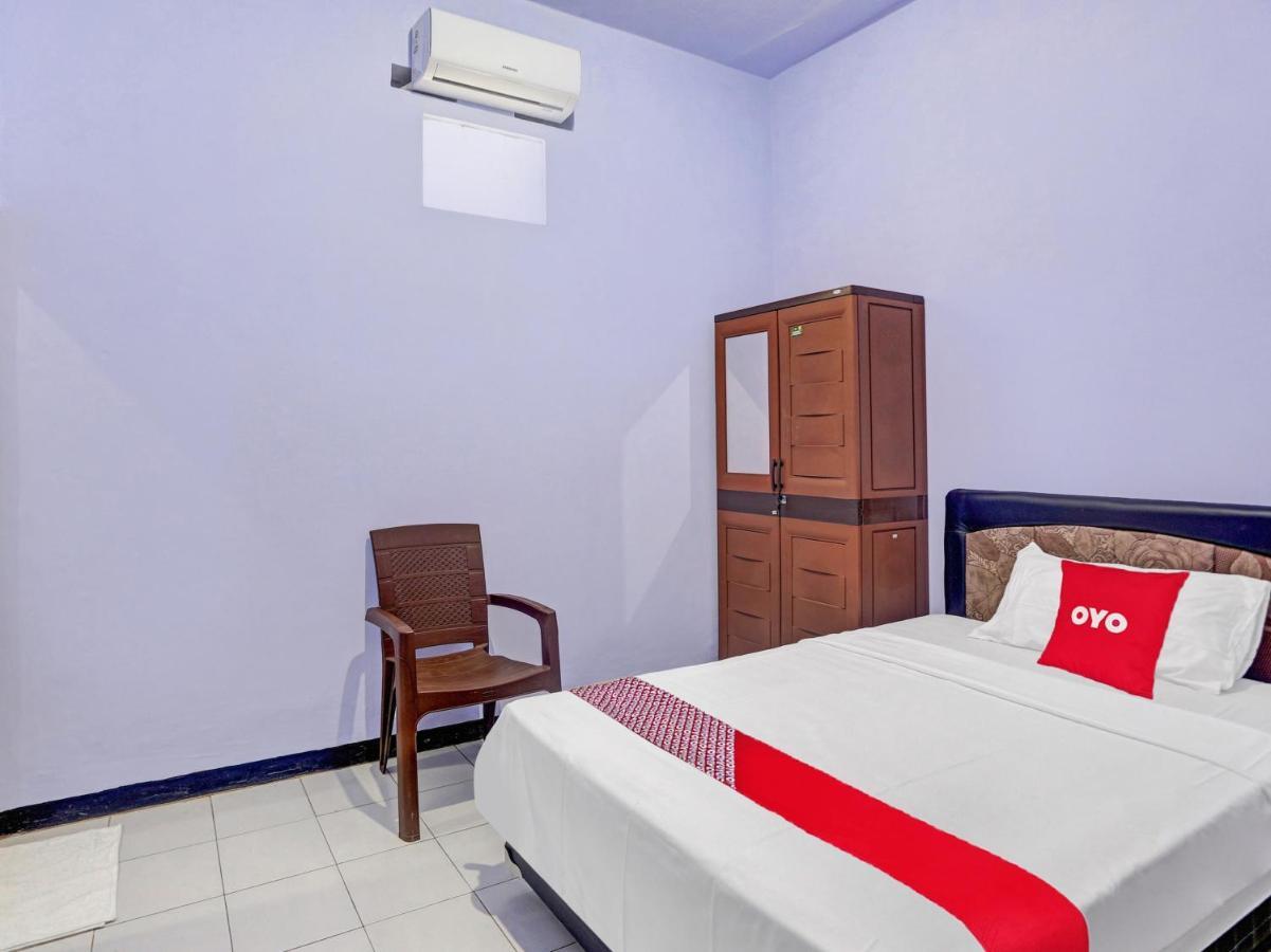 Hotel Oyo 90344 Wijayanti à Banyuwangi  Extérieur photo